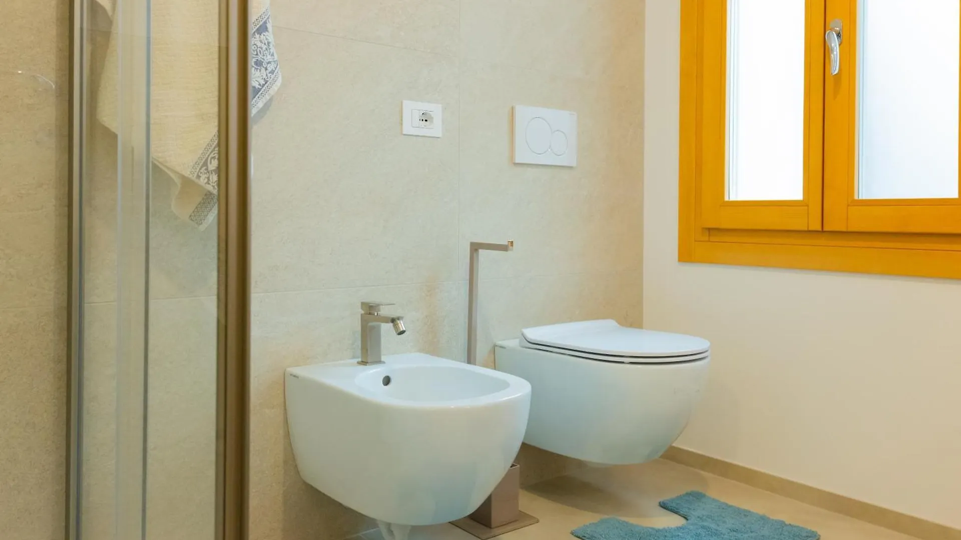 Residenza Dante Suite Storica Nel Cuore Di Азоло Апартаменты