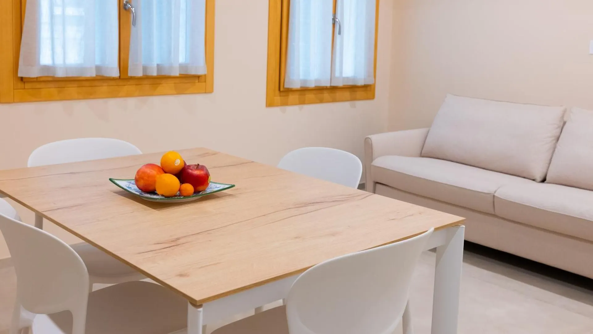 Residenza Dante Suite Storica Nel Cuore Di Азоло Апартаменты